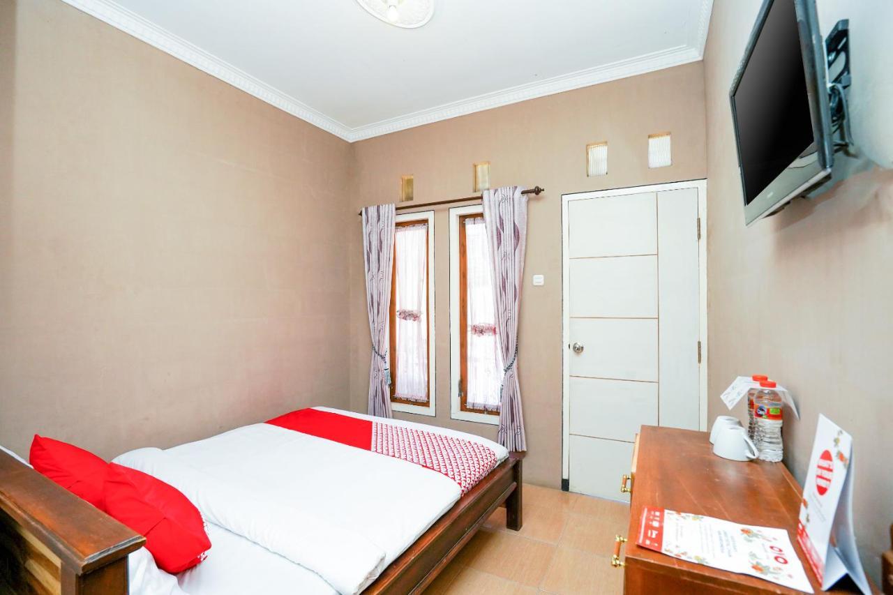 Oyo 1087 Homestay Potato House Bromo Exterior foto