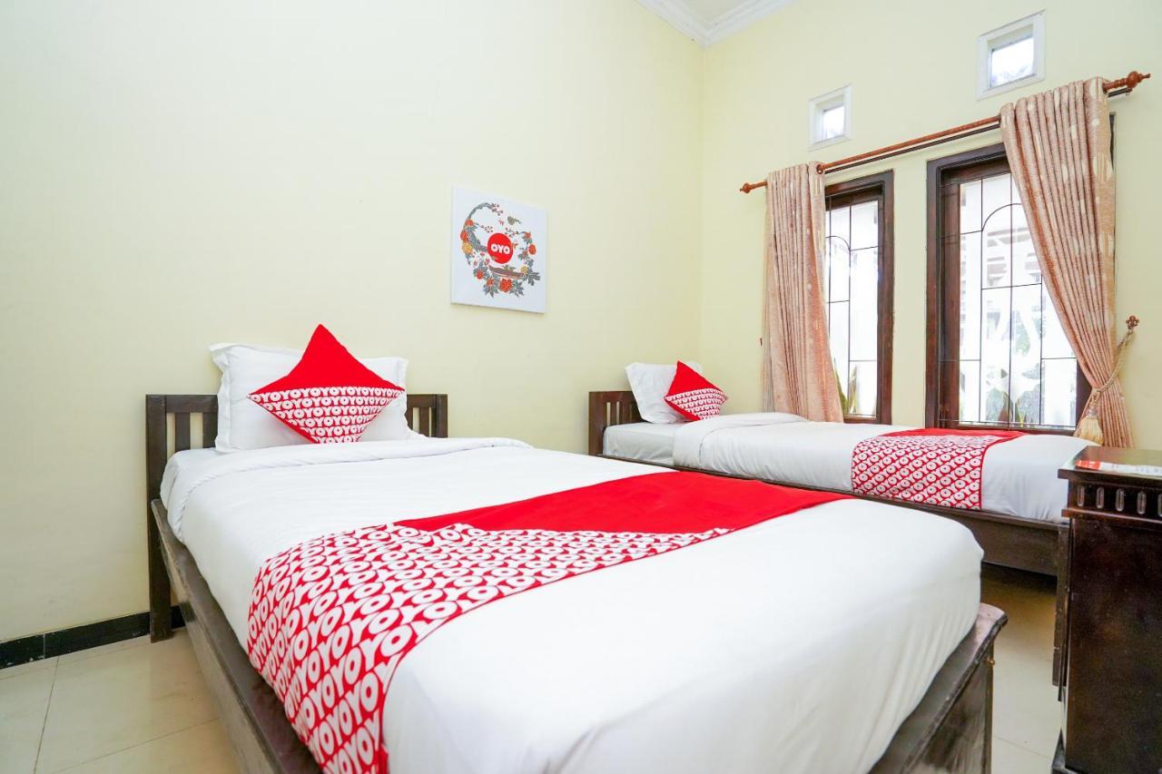 Oyo 1087 Homestay Potato House Bromo Exterior foto