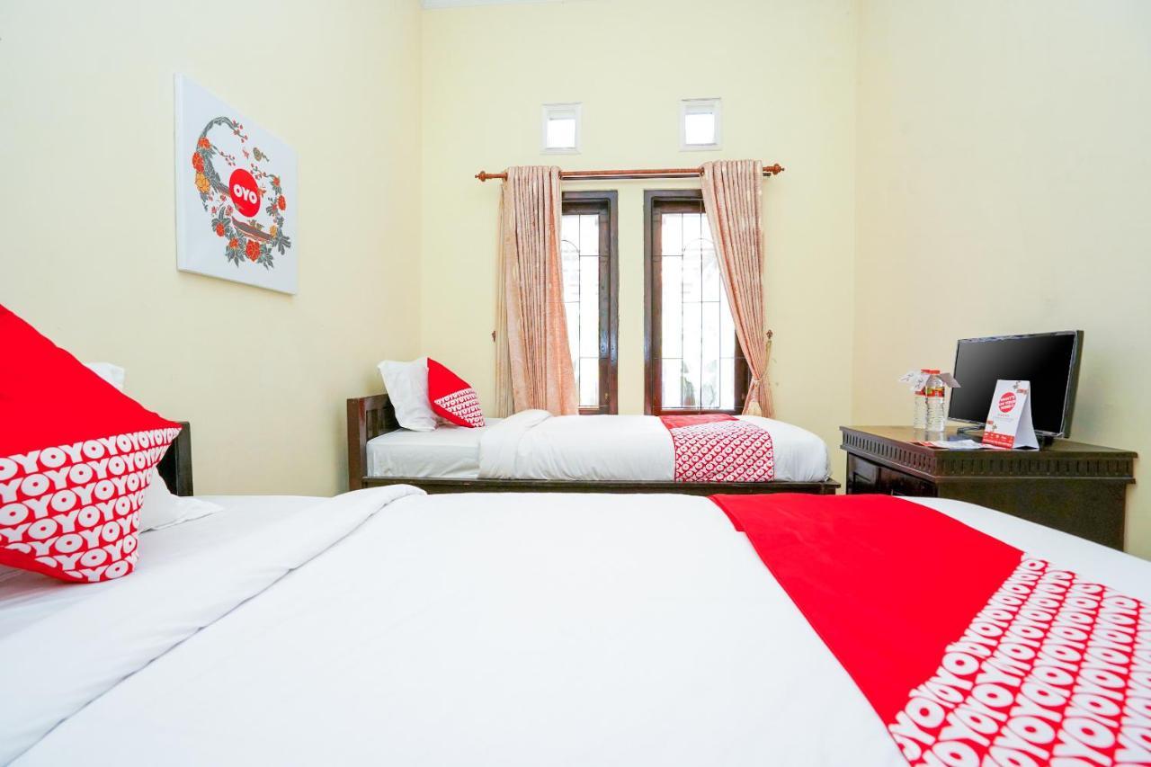 Oyo 1087 Homestay Potato House Bromo Exterior foto